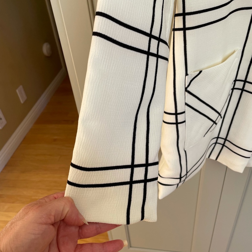 NWOT Long Sleeve Long Jacket - Picture 4 of 7